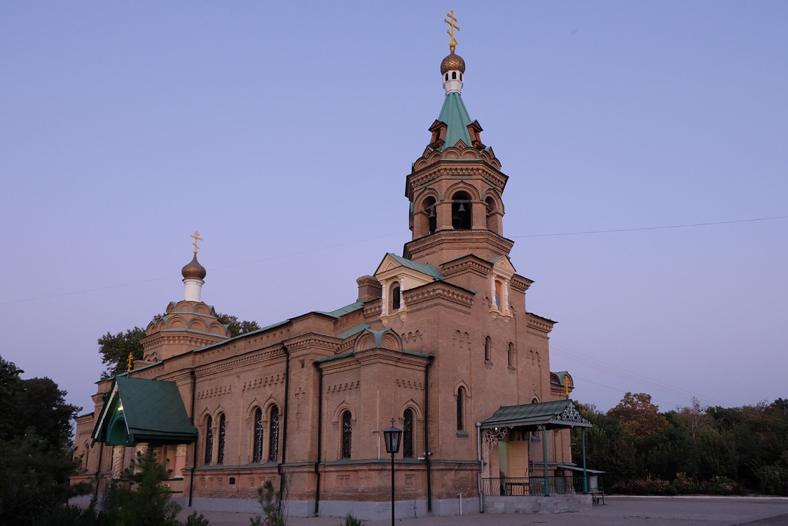 Самарканд. Собор Алексия, митрополита Московского. фасады