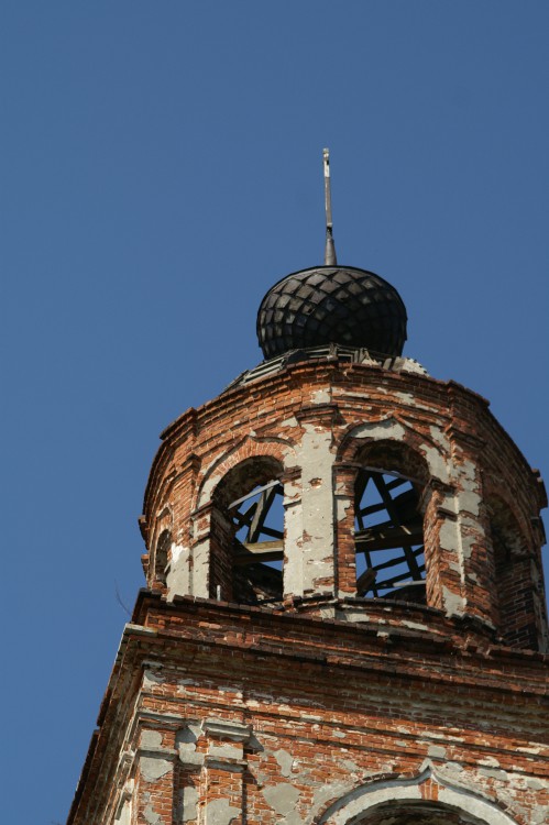 Церковь Смоленской иконы Божией Матери, Устье (Ярославский район, Ярославская область). архитектурные детали