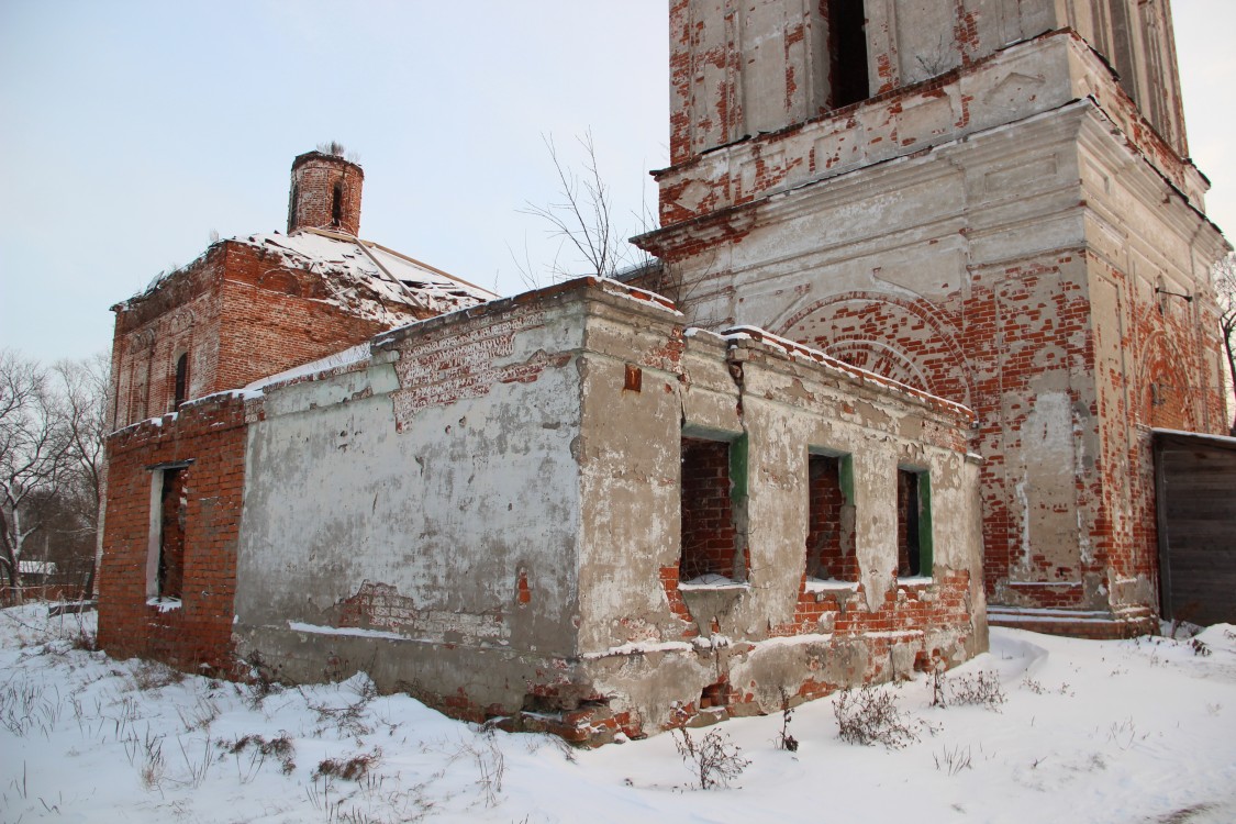 Церковь Смоленской иконы Божией Матери, Устье (Ярославский район, Ярославская область). архитектурные детали
