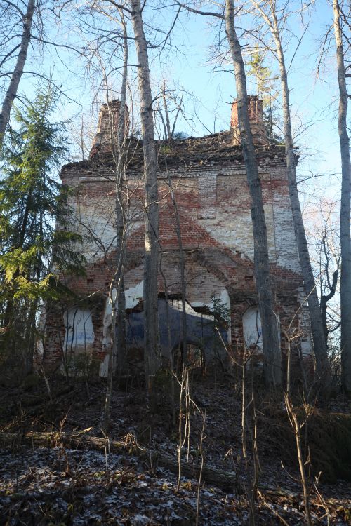 Покровское- на-Ухре, урочище. Церковь Покрова Пресвятой Богородицы. фасады