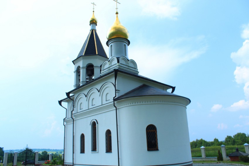 Церковь Алексия Зосимовского, Конюхово (Александровский район, Владимирская область). фасады, Вид с юго-востока