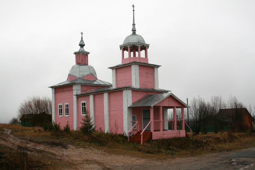 Каргорт. Часовня Петра и Павла. фасады