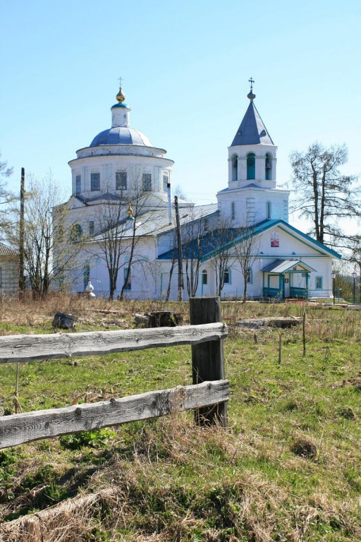 Ыб. Церковь Вознесения Господня. фасады