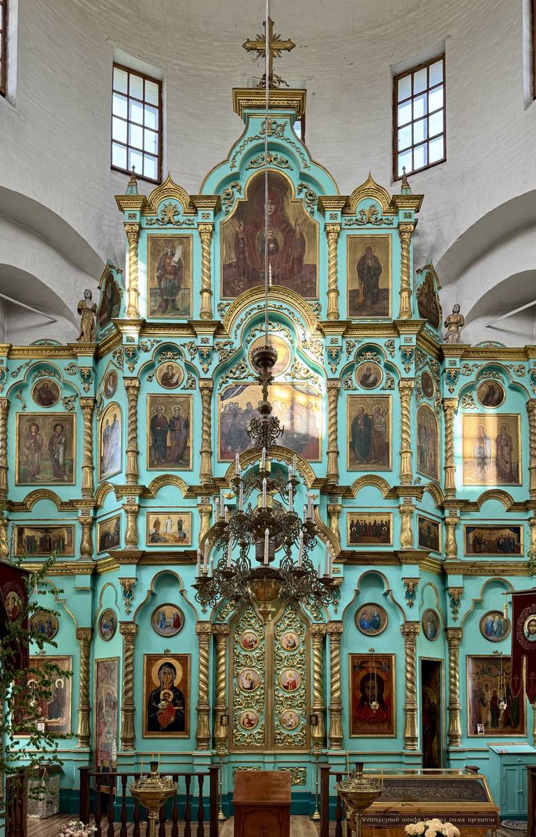 Иконостас, интерьер и убранство. Церковь Вознесения Господня, Ыб (Сыктывдинский район, Республика Коми)