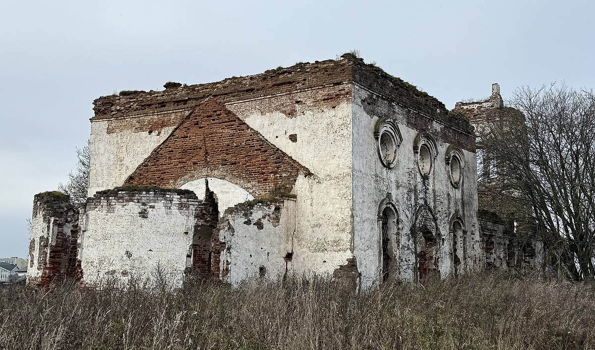 Вид с северо-востока, фасады. Церковь Рождества Христова в Запогостье, Шексна (Шекснинский район, Вологодская область)