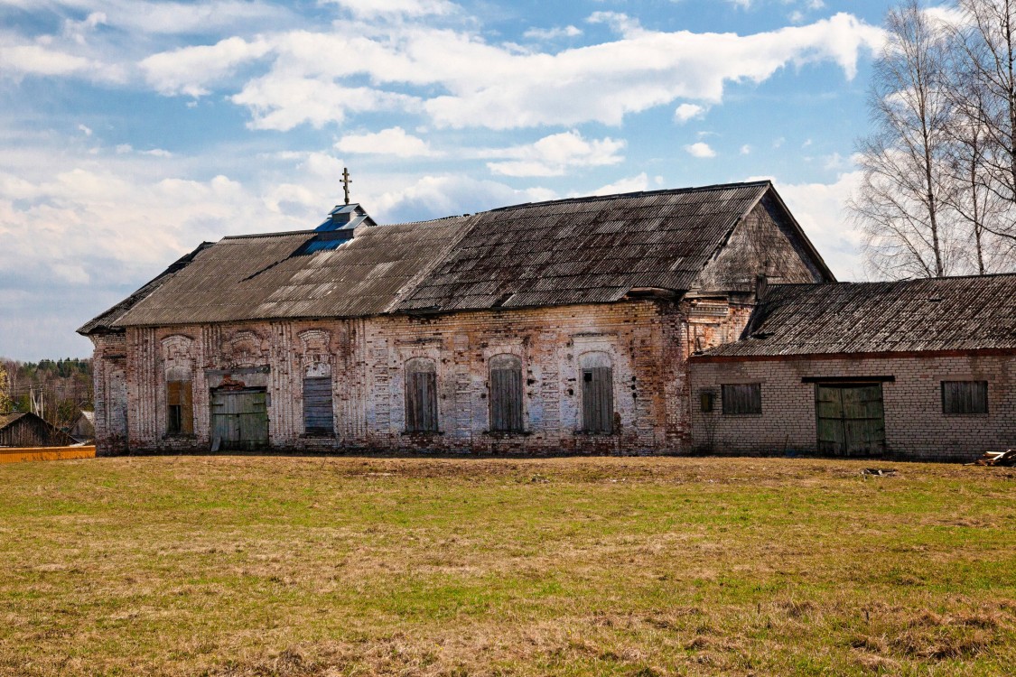 Кукобой. Церковь Успения Пресвятой Богородицы. фасады