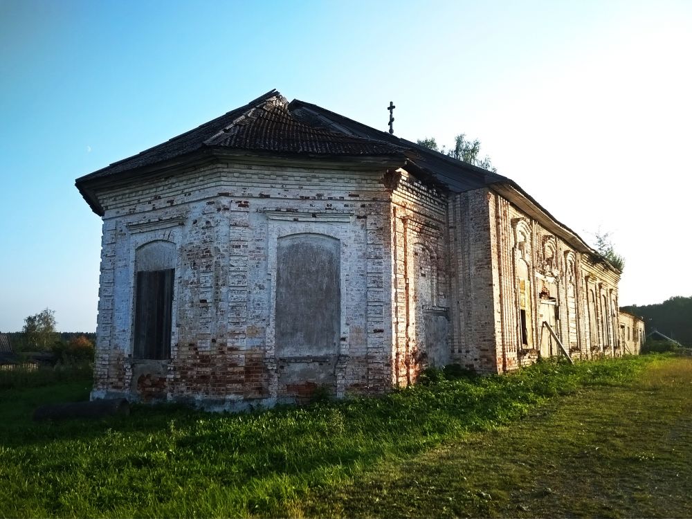 Кукобой. Церковь Успения Пресвятой Богородицы. фасады