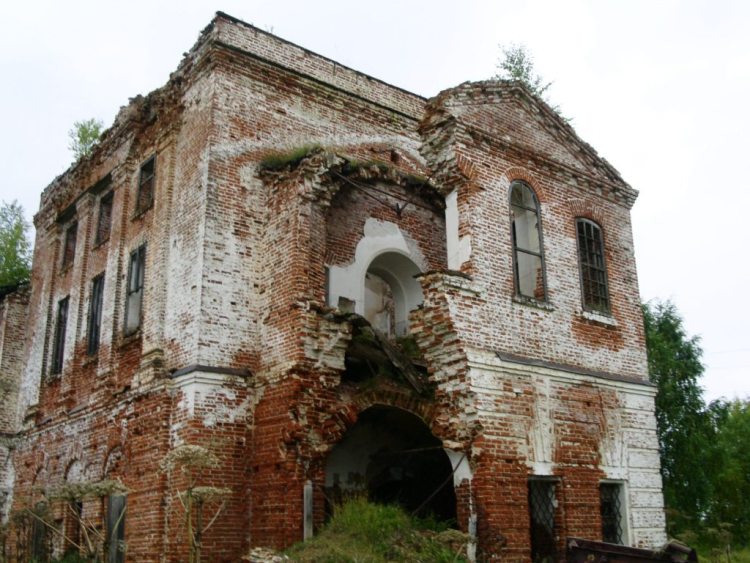 Церковь Михаила Архангела, Гам (Усть-Вымский район, Республика Коми). фасады, восточный фасад, вид с юго-востока