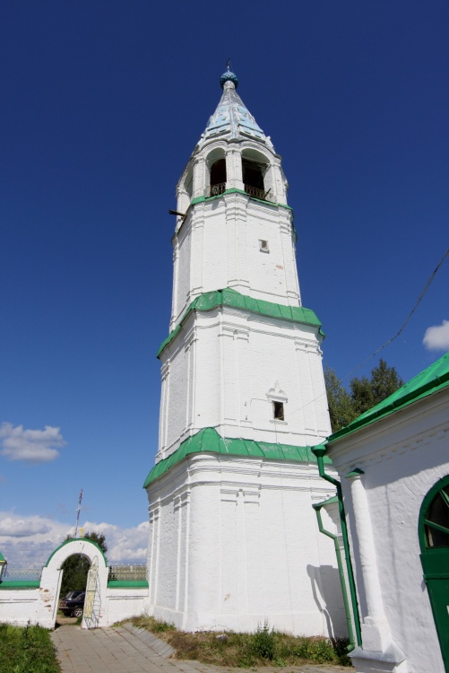 Церковь Воскресения Христова, Красное (Ярославский район, Ярославская область). архитектурные детали