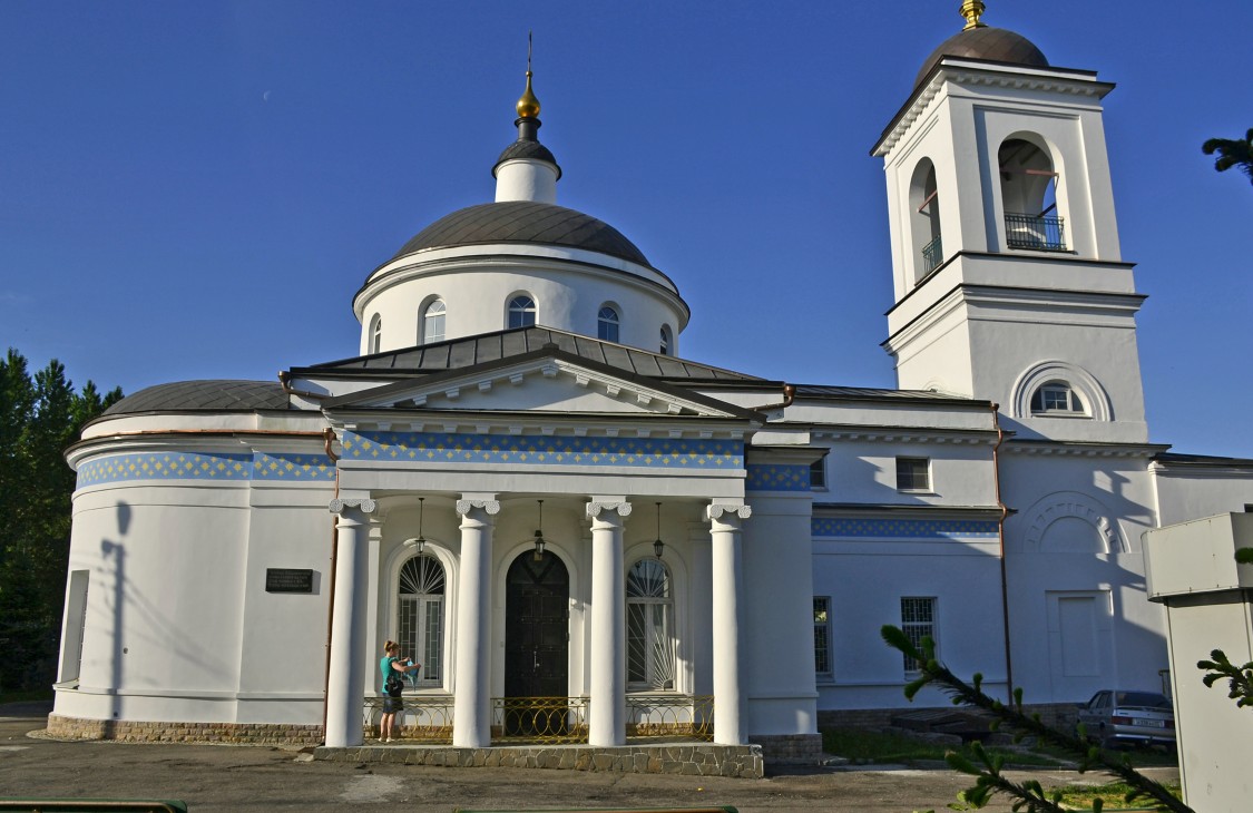 Церковь Владимирской иконы Божией Матери, Красково (Люберецкий городской округ, гг. Лыткарино, Котельники, Московская область). фасады
