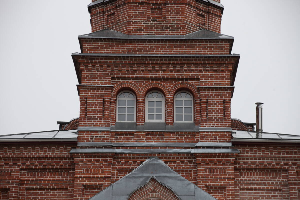 Церковь Троицы Живоначальной (новая), Варваренки (Бабынинский район, Калужская область). архитектурные детали