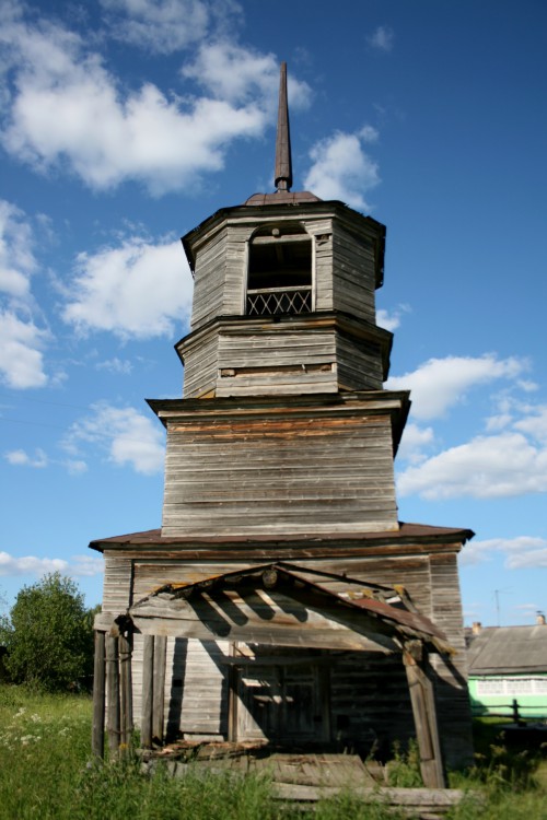 Церковь Николая Чудотворца, Вёздино (Усть-Вымский район, Республика Коми). фасады