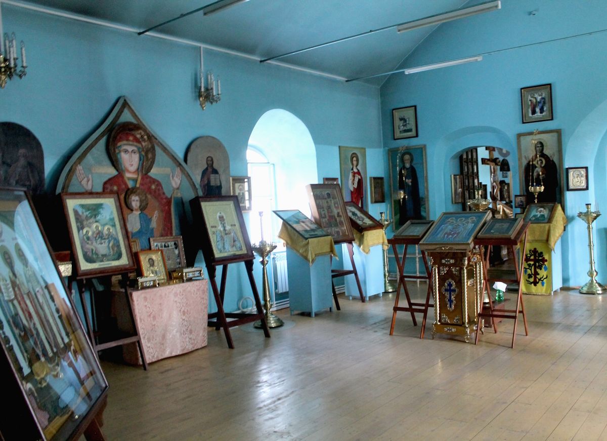 Михаило-Архангельский мужской монастырь. Церковь Стефана Пермского, Усть-Вымь (Усть-Вымский район, Республика Коми). интерьер и убранство