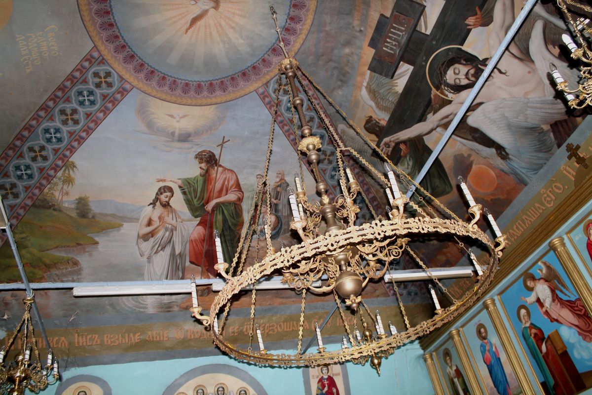 Михаило-Архангельский мужской монастырь. Церковь Стефана Пермского, Усть-Вымь (Усть-Вымский район, Республика Коми). интерьер и убранство