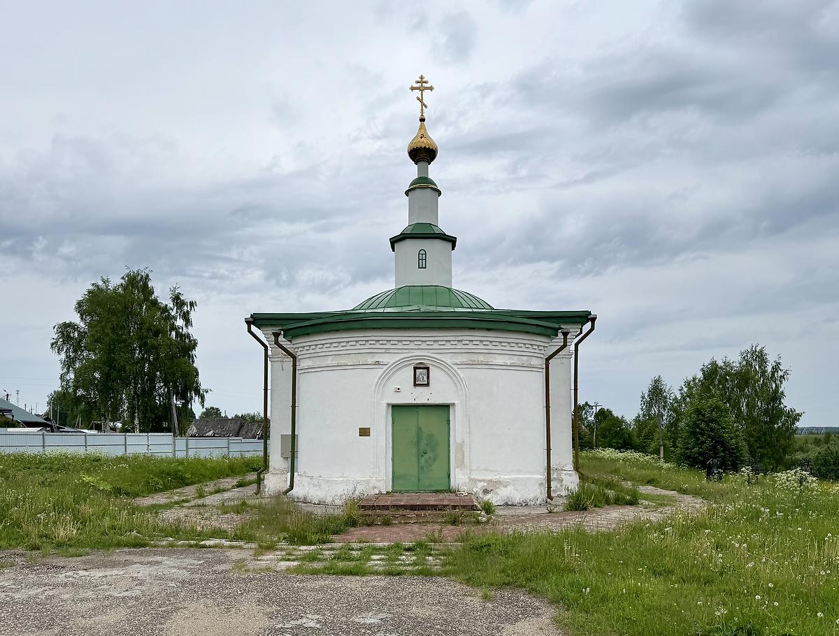 Вид с запада, фасады. Михаило-Архангельский мужской монастырь. Церковь Михаила Архангела, Усть-Вымь (Усть-Вымский район, Республика Коми)