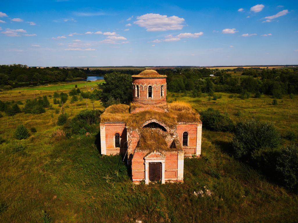 Старое Зимино. Церковь Воскресения Словущего (Обновления храма Воскресения Христова). общий вид в ландшафте