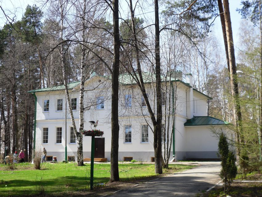 Пермь. Церковь Владимира равноапостольного в Нижней Курье. дополнительная информация, здание воскресной школы