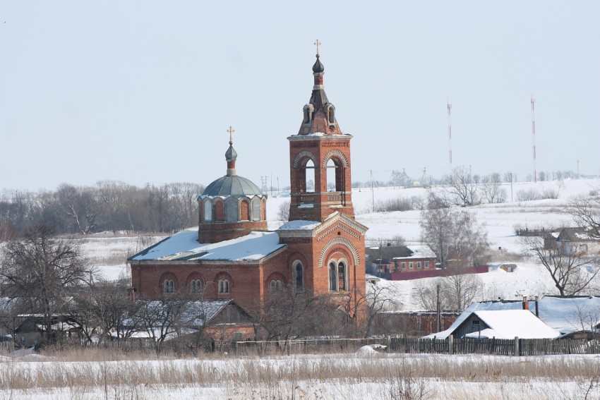 Церковь Тихона Задонского, Липово (Щёкинский район, Тульская область). общий вид в ландшафте