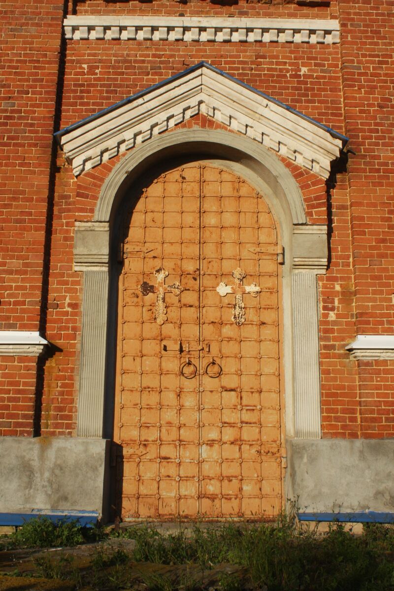 Церковь Тихона Задонского, Липово (Щёкинский район, Тульская область). архитектурные детали