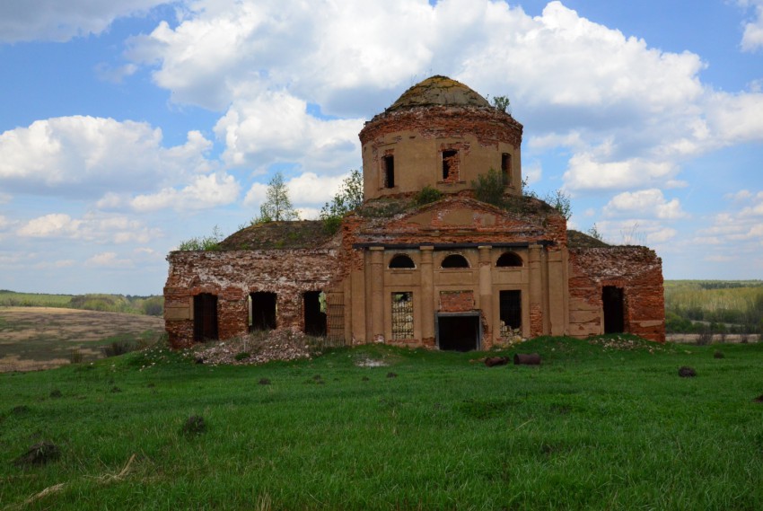 Знаменское (Девочкино), урочище. Церковь Спаса Нерукотворного Образа. фасады