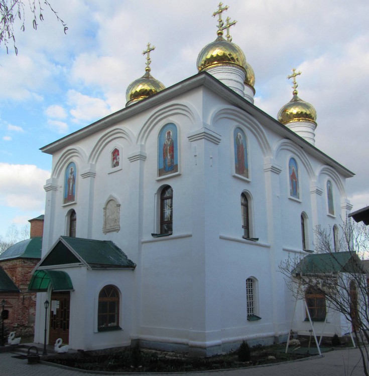 Лебедянь. Троицкий монастырь. Собор Троицы Живоначальной. фасады, вид с юго-запада