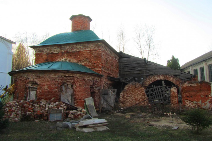 Лебедянь. Троицкий монастырь. Церковь Успения Пресвятой Богородицы. фасады, вид с востока