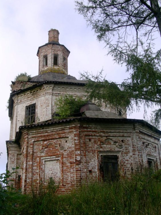 Церковь Троицы Живоначальной, Григорово (Котласский район и г. Котлас, Архангельская область). фасады, вид с востока