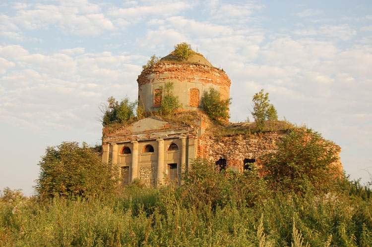 Церковь Спаса Нерукотворного Образа, Знаменское (Девочкино), урочище (Чернский район, Тульская область). фасады