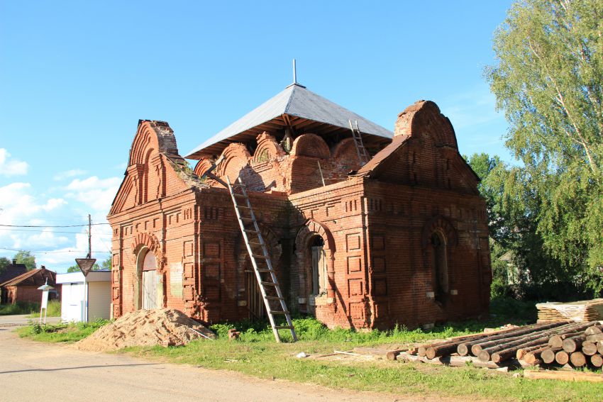 Ведное. Часовня Александра Невского. фасады