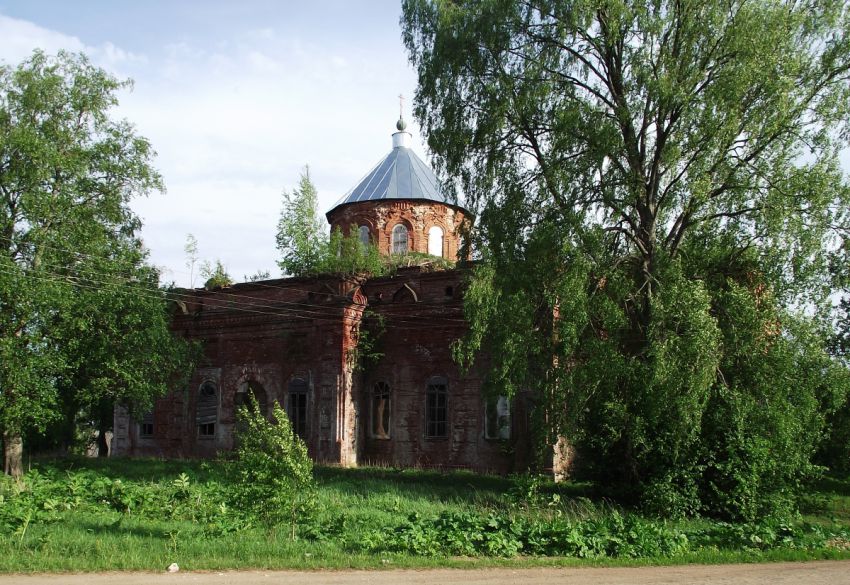 Раевское. Церковь Благовещения Пресвятой Богородицы. фасады