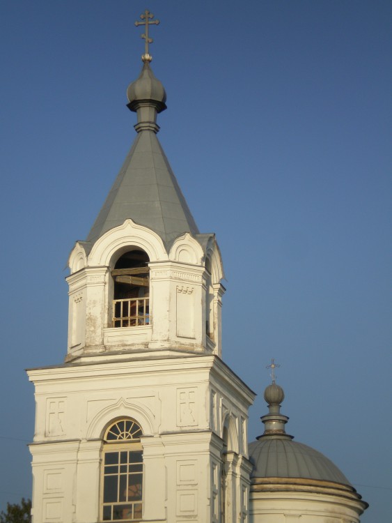 Церковь Иоанна Богослова, Троица (Удомельский городской округ, Тверская область). архитектурные детали