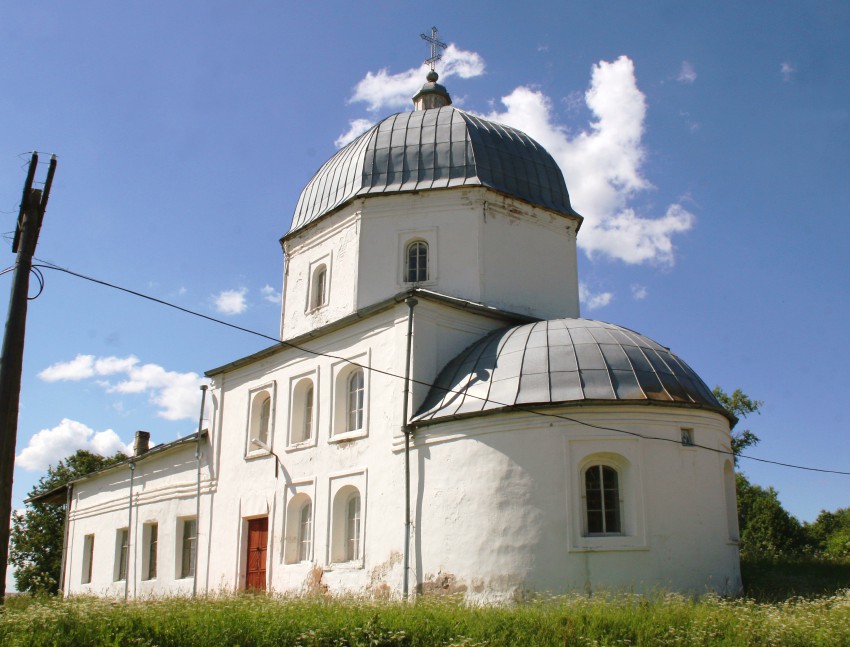 Церковь Троицы Живоначальной (новая), Кесьма (Весьегонский район, Тверская область). фасады