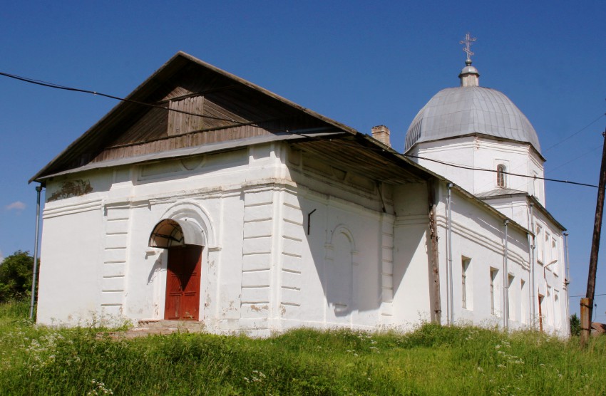 Церковь Троицы Живоначальной (новая), Кесьма (Весьегонский район, Тверская область). фасады