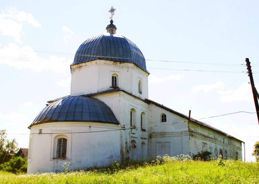 Церковь Троицы Живоначальной (новая), Кесьма (Весьегонский район, Тверская область). фасады