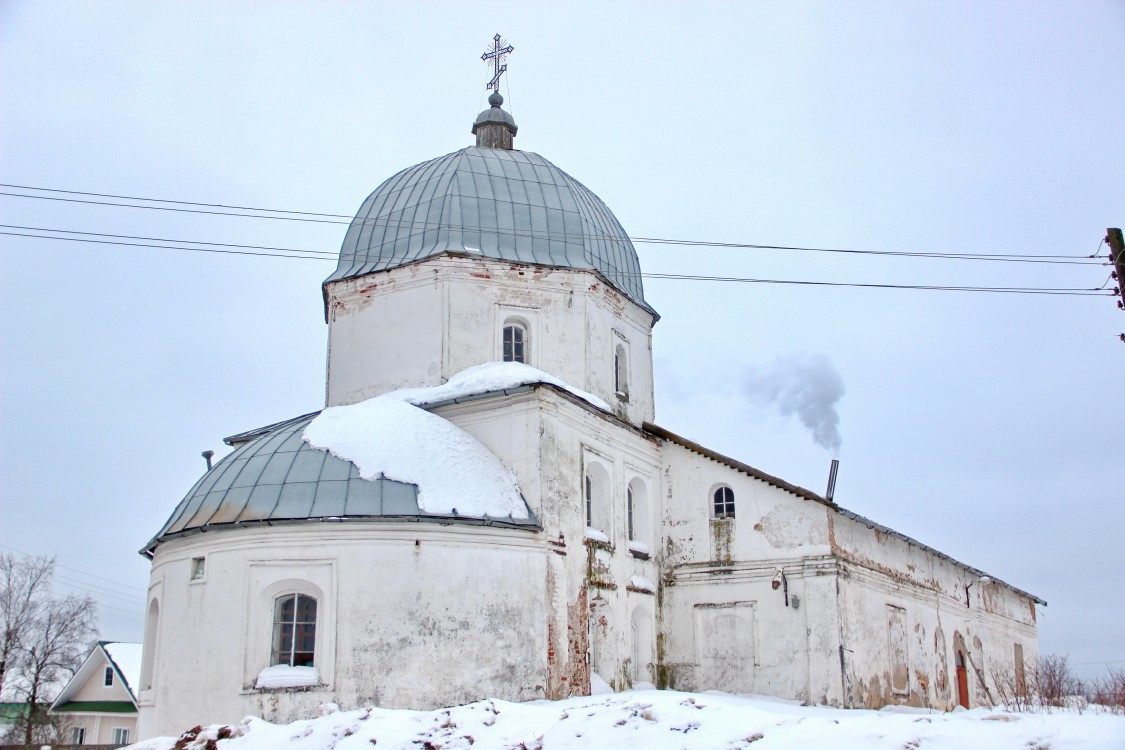 Церковь Троицы Живоначальной (новая), Кесьма (Весьегонский район, Тверская область). фасады