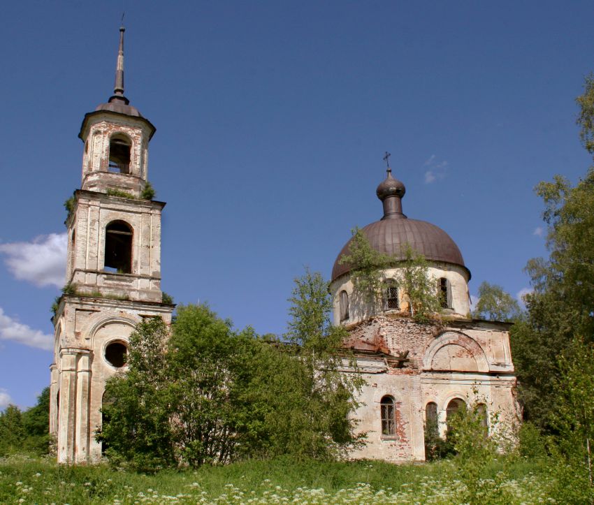 Церковь Успения Пресвятой Богородицы, Баскаки (Весьегонский район, Тверская область). фасады