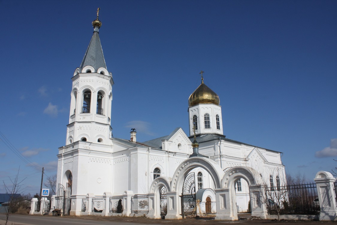 Солнечный. Церковь Спаса Преображения. фасады