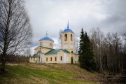 Церковь Покрова Пресвятой Богородицы, , Озеряево, Вышневолоцкий район и г. Вышний Волочёк, Тверская область