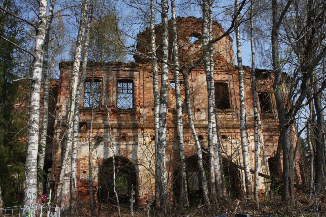 Церковь Георгия Победоносца, Глубокое (Вышневолоцкий район и г. Вышний Волочёк, Тверская область). фасады