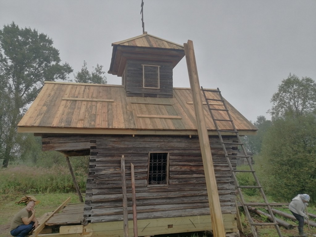 Часовня Покрова Пресвятой Богородицы, Борки (Вышневолоцкий район и г. Вышний Волочёк, Тверская область). документальные фотографии, Восстановление часовни