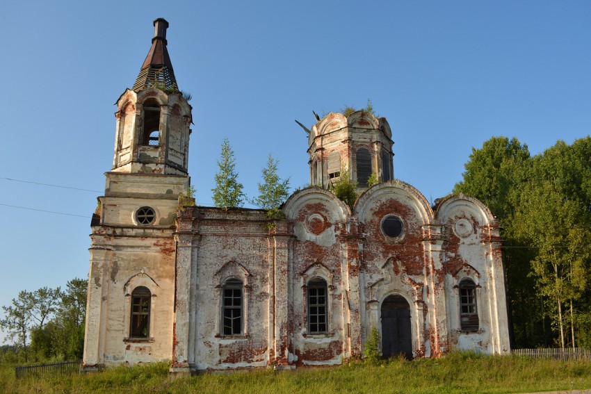 Тарасово. Церковь Петра и Павла. фасады, Вид с юга