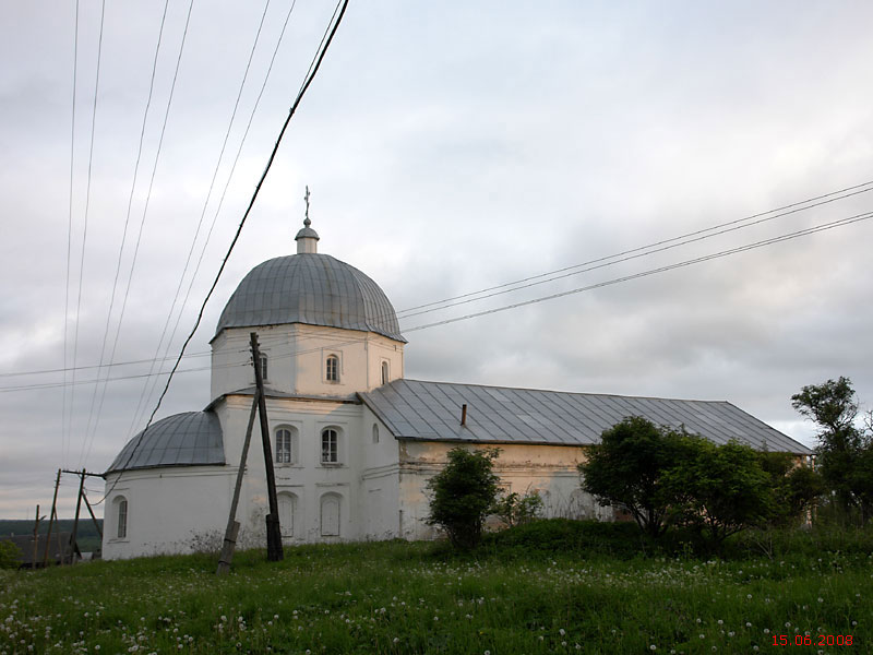 Церковь Троицы Живоначальной (новая), Кесьма (Весьегонский район, Тверская область). фасады