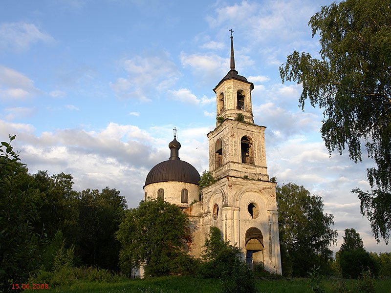 Церковь Успения Пресвятой Богородицы, Баскаки (Весьегонский район, Тверская область). фасады