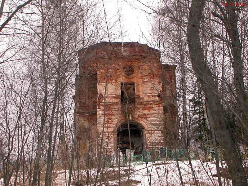 Церковь Георгия Победоносца, Глубокое (Вышневолоцкий район и г. Вышний Волочёк, Тверская область). фасады