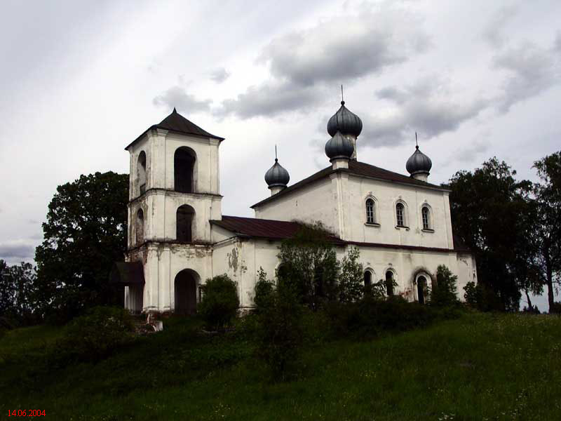 Заборовье. Церковь Петра и Павла. фасады