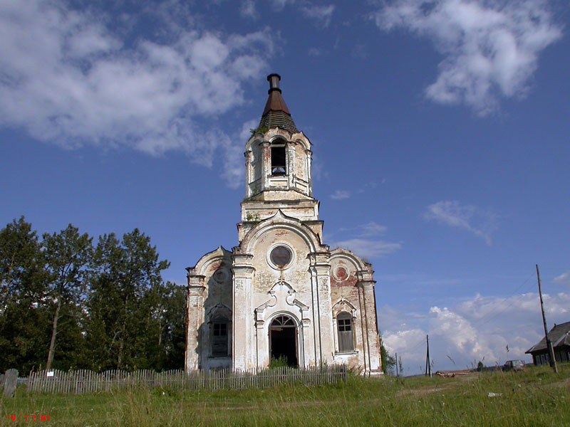 Церковь Петра и Павла, Тарасово (Спировский район, Тверская область). фасады