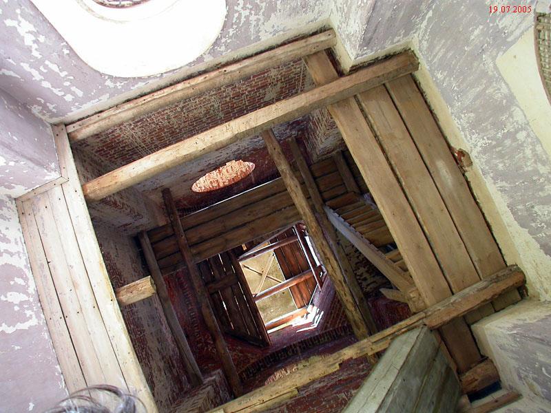 Церковь Петра и Павла, Тарасово (Спировский район, Тверская область). архитектурные детали