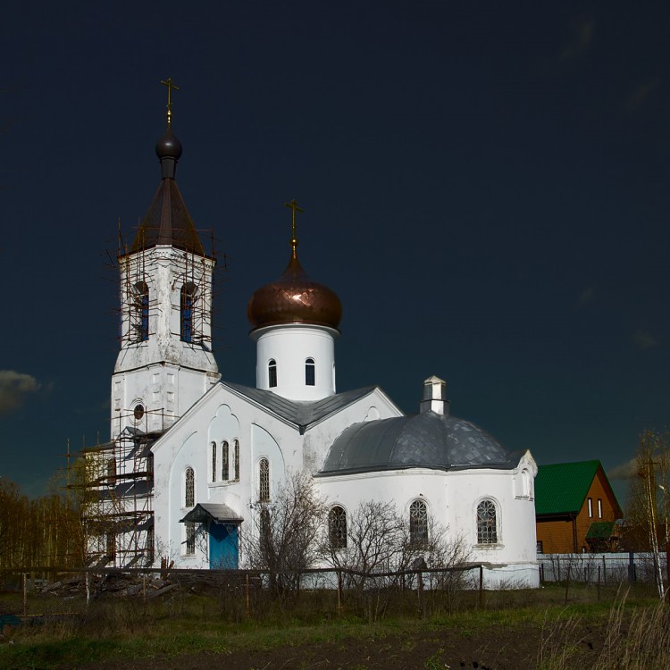 Устьяново. Церковь Николая Чудотворца. общий вид в ландшафте