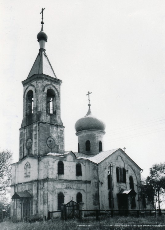 Устьяново. Церковь Николая Чудотворца. фасады