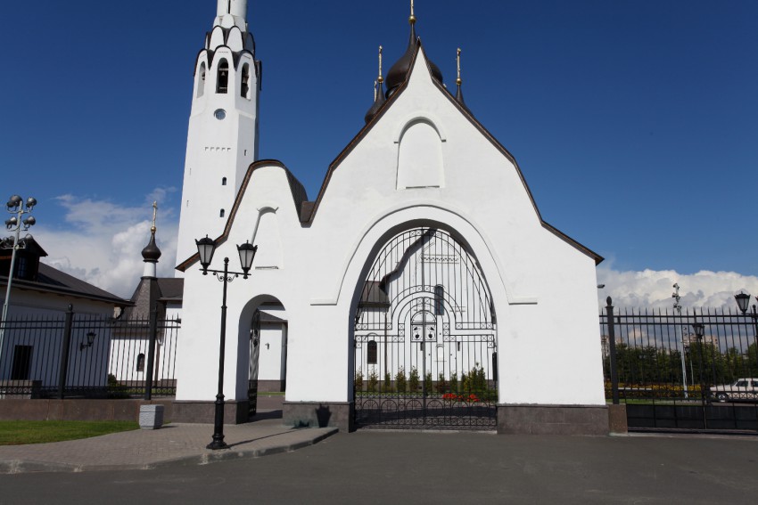 Церковь Петра апостола, Невский район (Санкт-Петербург, г. Санкт-Петербург). дополнительная информация